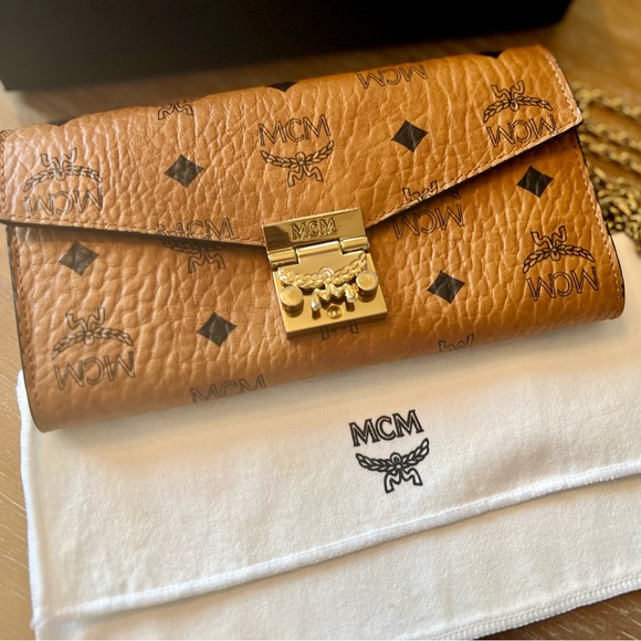 MCM | Tracy Wallet on Chain in Visetos - Picture 4 of 15